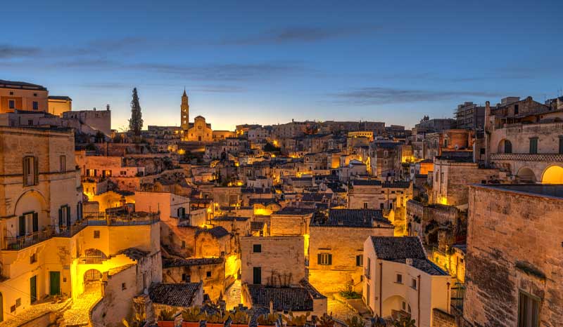 Matera – Pietra e storia, un paesaggio scolpito nel tempo